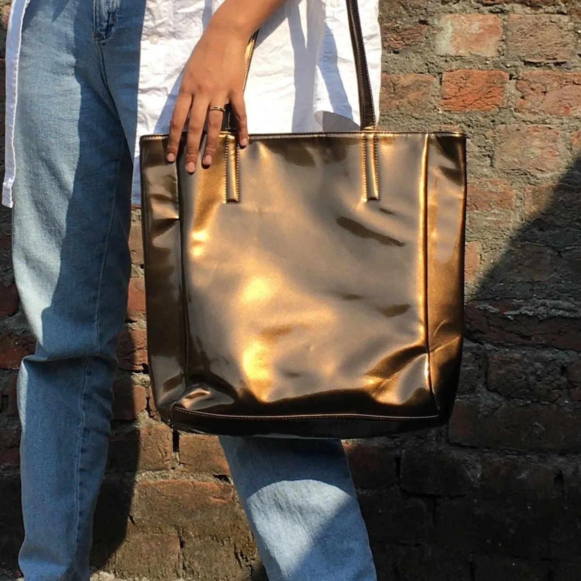 Chic Tote oversized Handbag - Golden Brown
