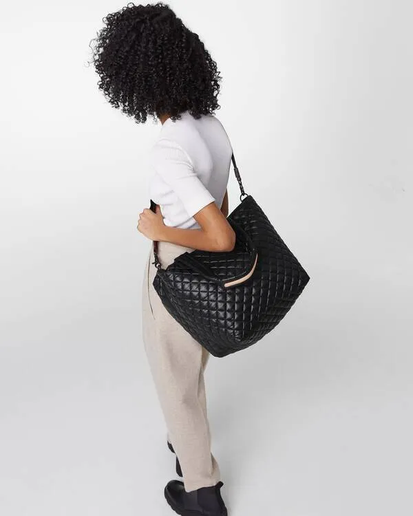 Medium Metro Tote Deluxe Black