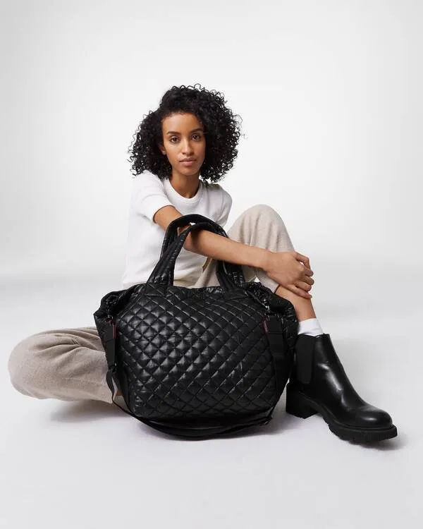 Medium Metro Tote Deluxe Black